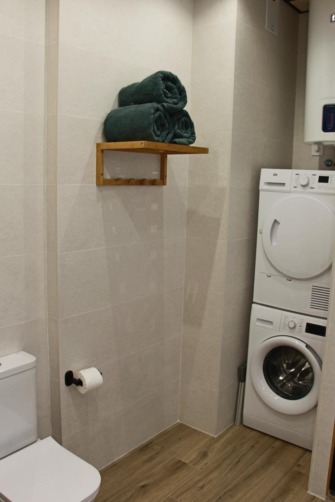 Nuevo Y Precioso Apartamento De 65M2 Valenza Esterno foto